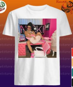 nicki minaj pink print shirt