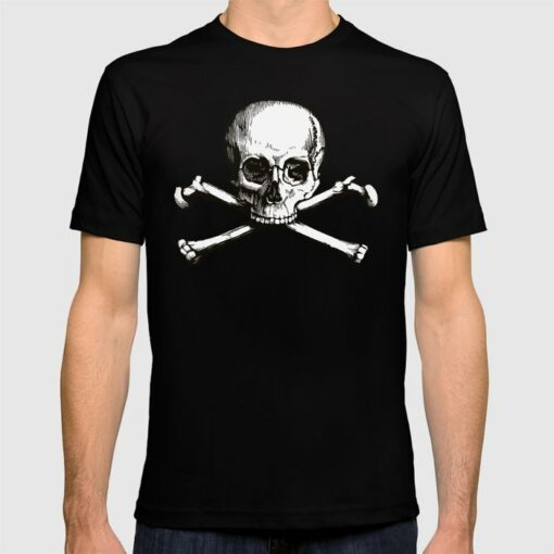 skull crossbones t shirt